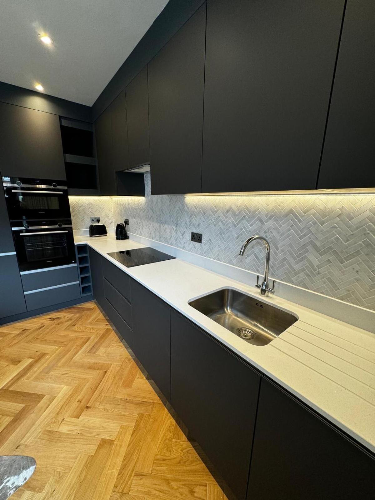 Macbeths Corner High End Luxury In Centre With Parking Stratford-upon-Avon