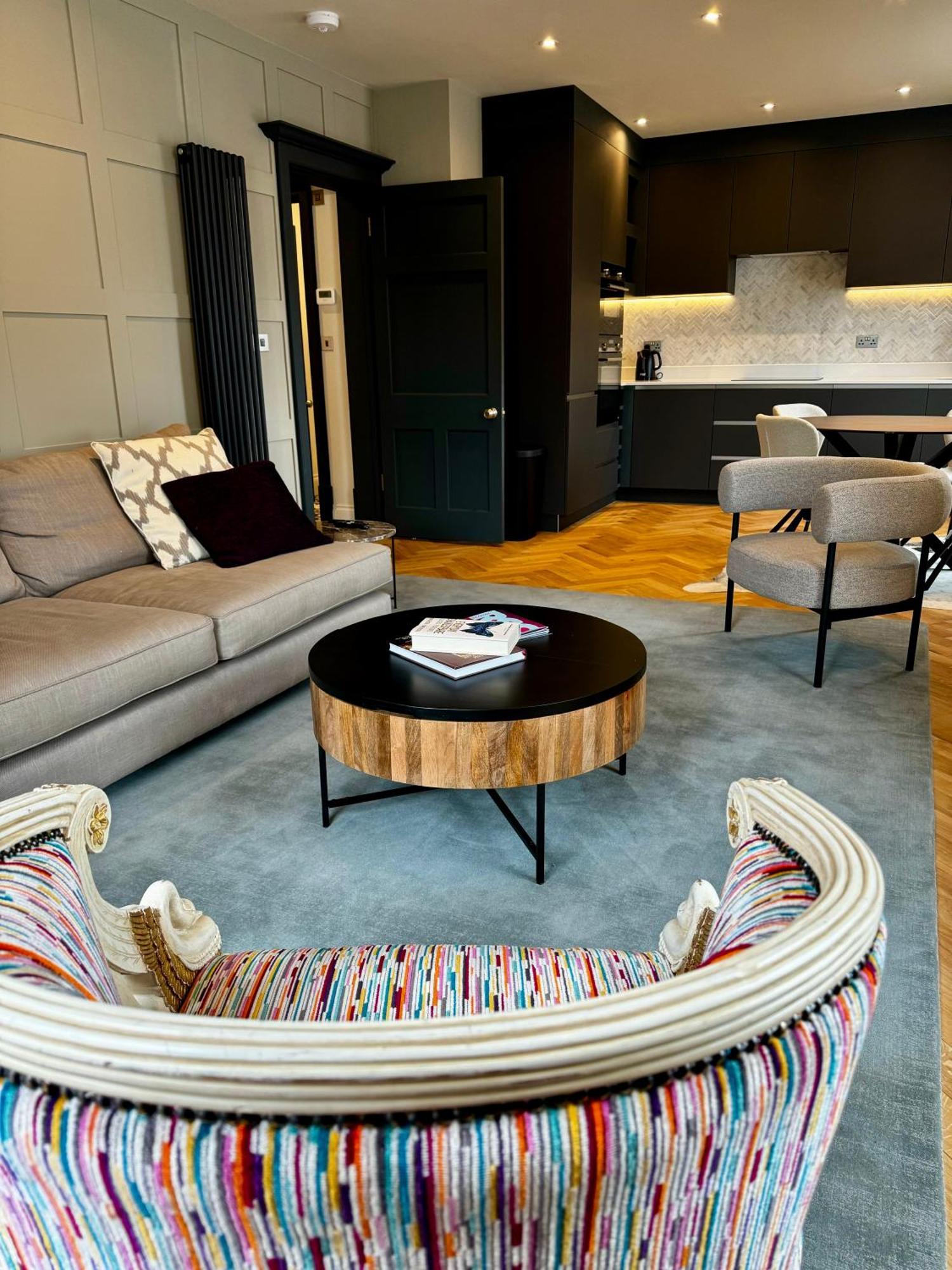 Macbeths Corner High End Luxury In Centre With Parking Stratford-upon-Avon